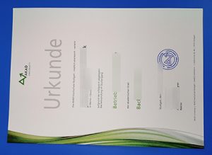 Fake AKAD University Urkunde